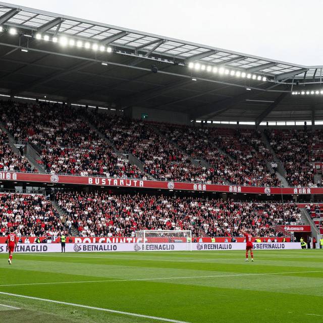 World Cup 2026: Đếm ngược ngày khai màn, sân cỏ rực lửa!
